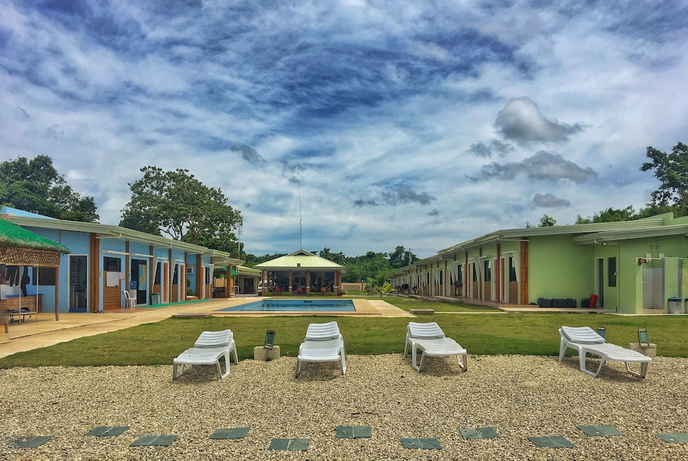 Relax Divers Bohol 33/36