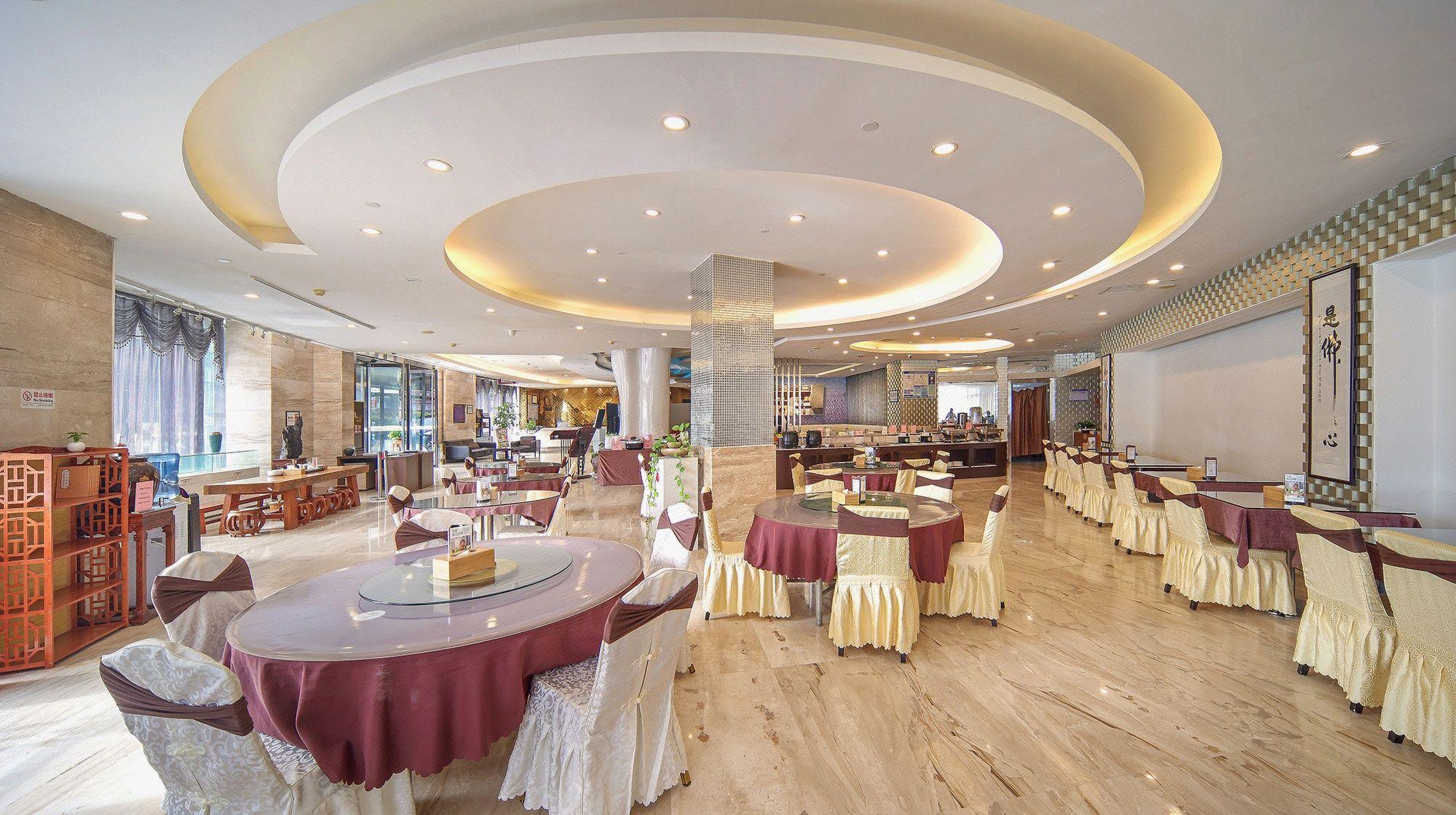 Xiamen Rushi Hotel Exhibition Center 36/46