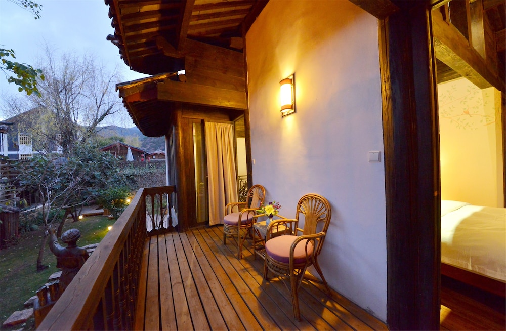 Lijiang Shuhe Youyiju Private Club 25/50