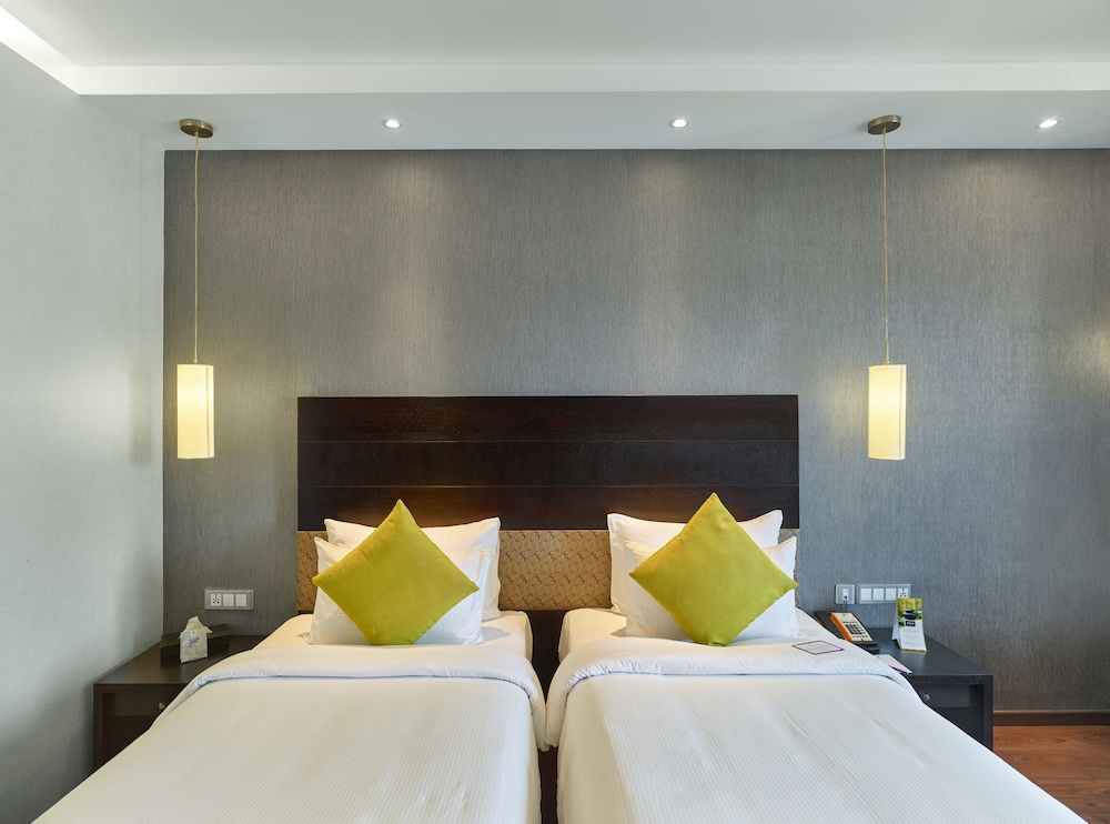 Hycinth Hotels 9/41