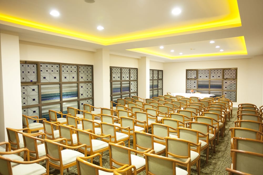 Marbel Hotel 48/60