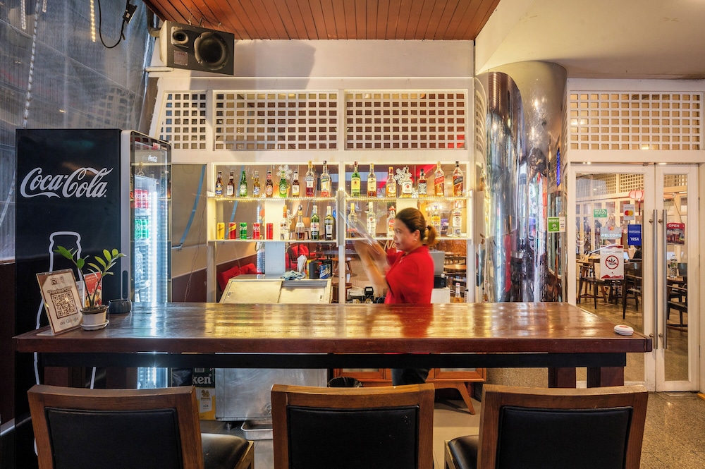 Ruamchitt Plaza Hotel 43/59