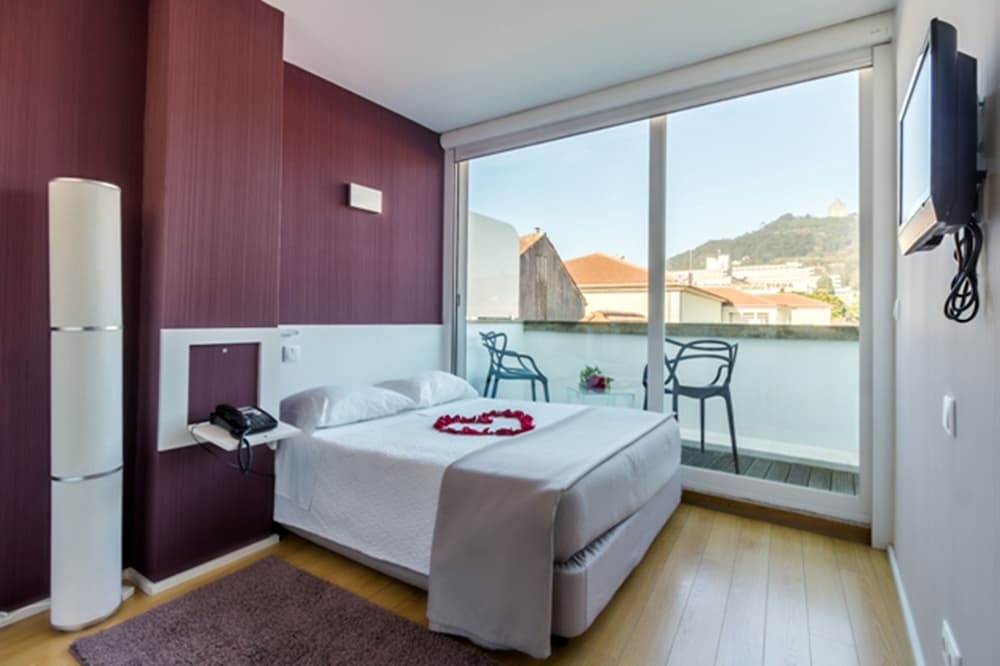 Hotel Laranjeira 9/26