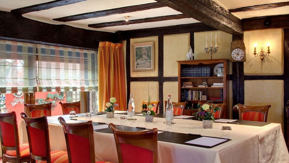 Hotel Le Marechal 35/50