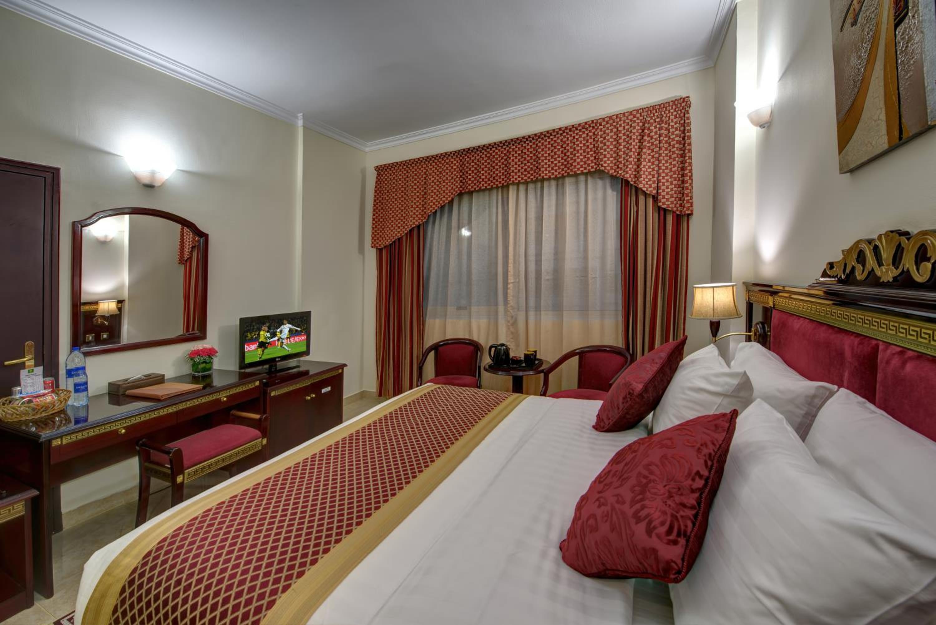 Room at COMFORT INN DUBAI, DUBAI