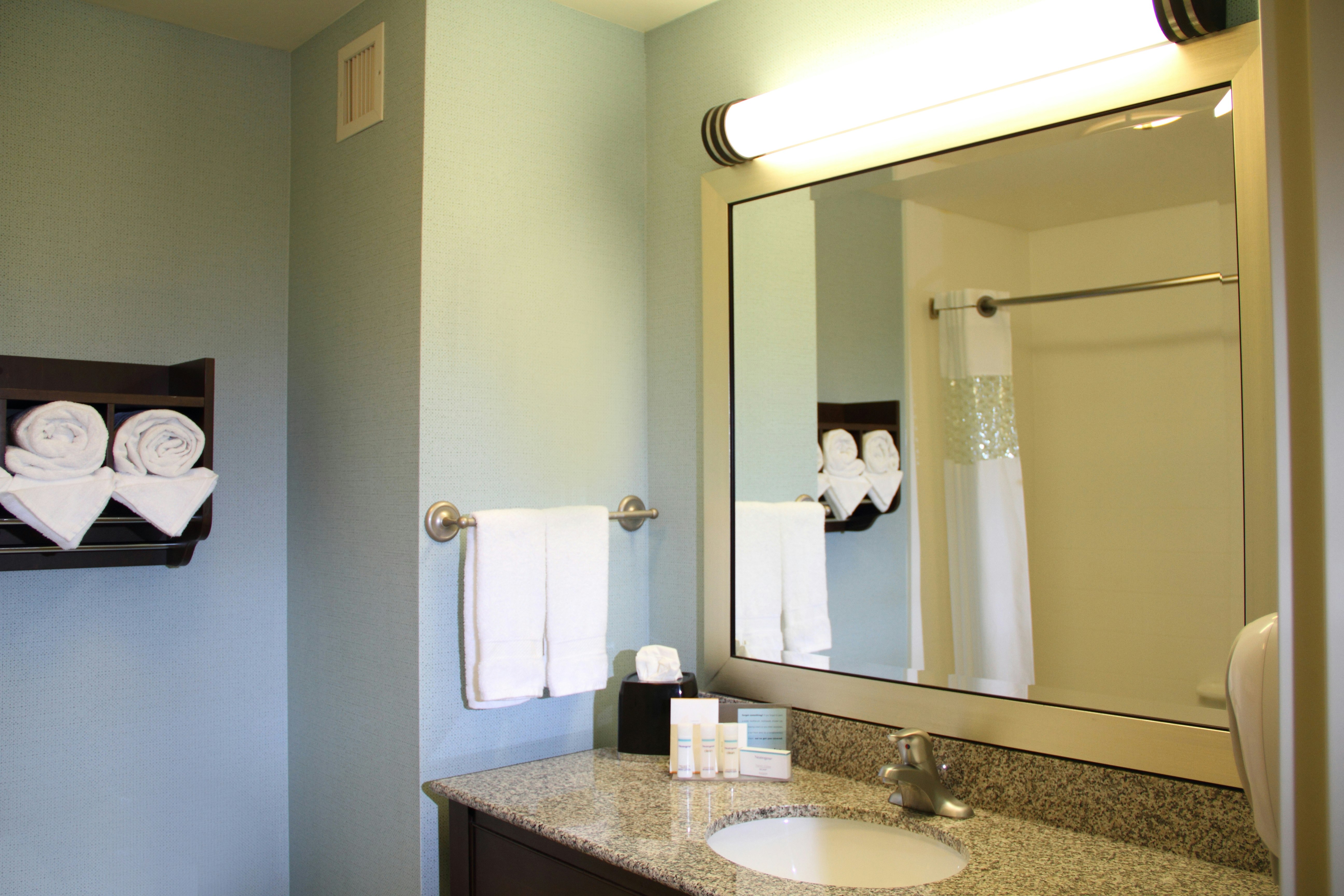 غرفة بسرير كينج، Hampton Inn Suites Manteca 8/8