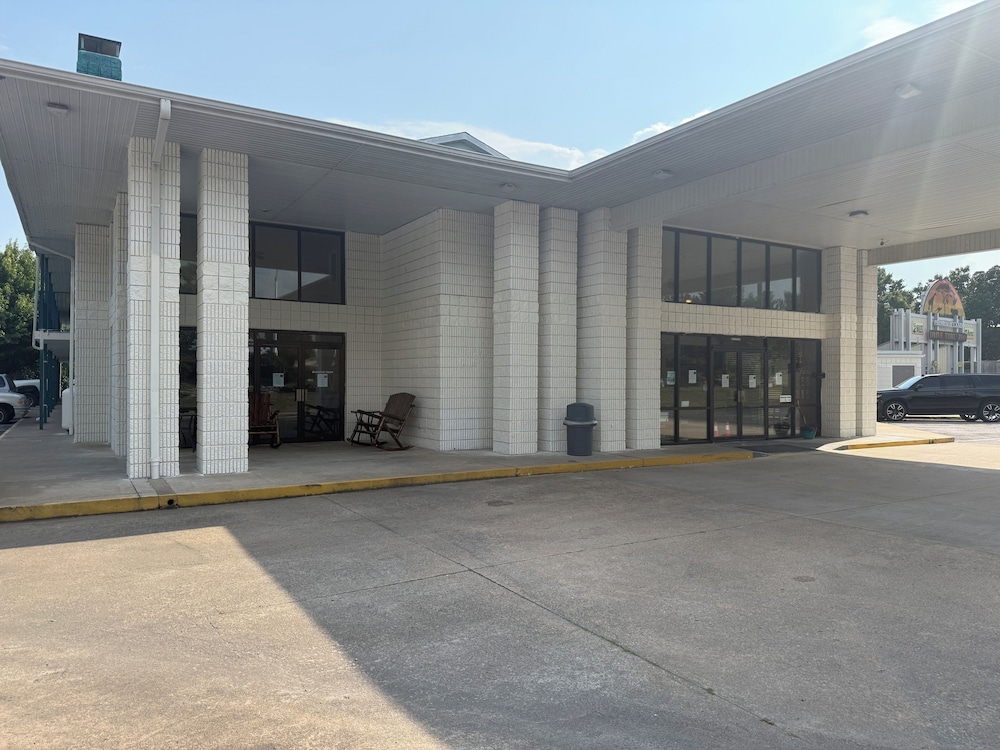 Ozark Valley Inn 41/50