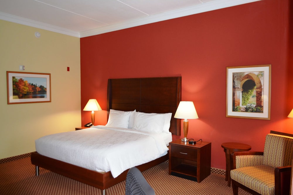 Evolution, King Bed