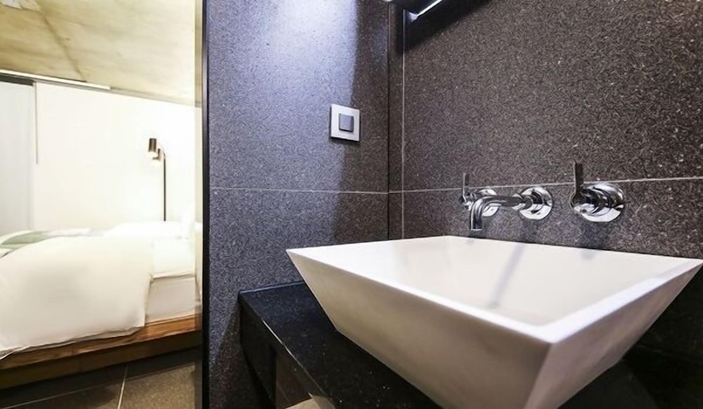 Jamsil Delight Hotel 58/60