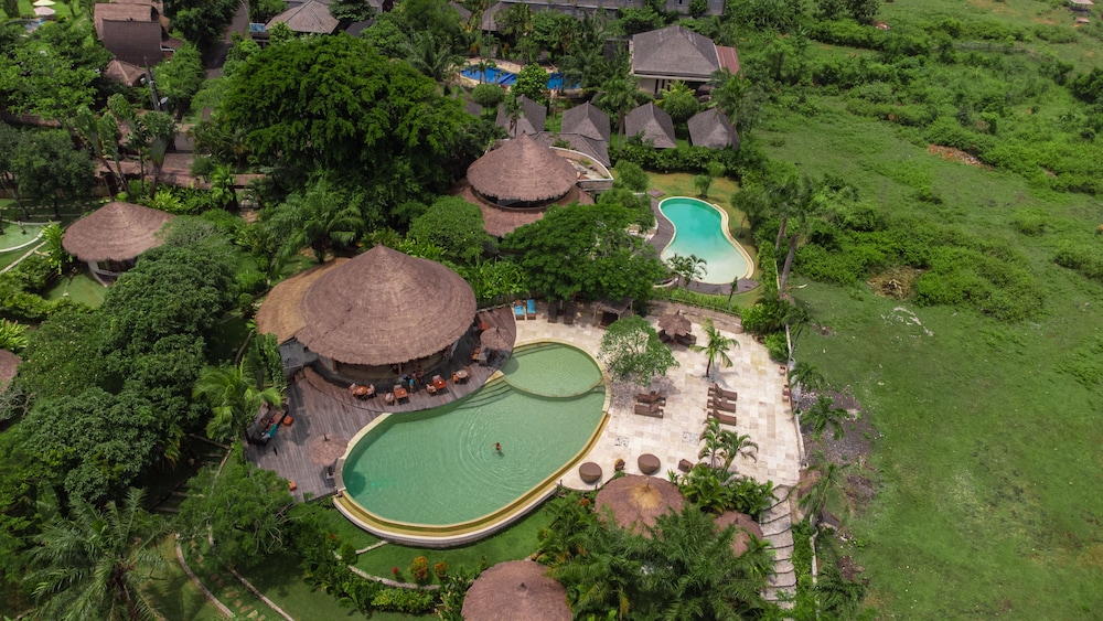 La Joya Balangan Resort 3/75
