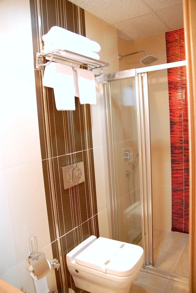 Lounge Boutique Hotel 48/50