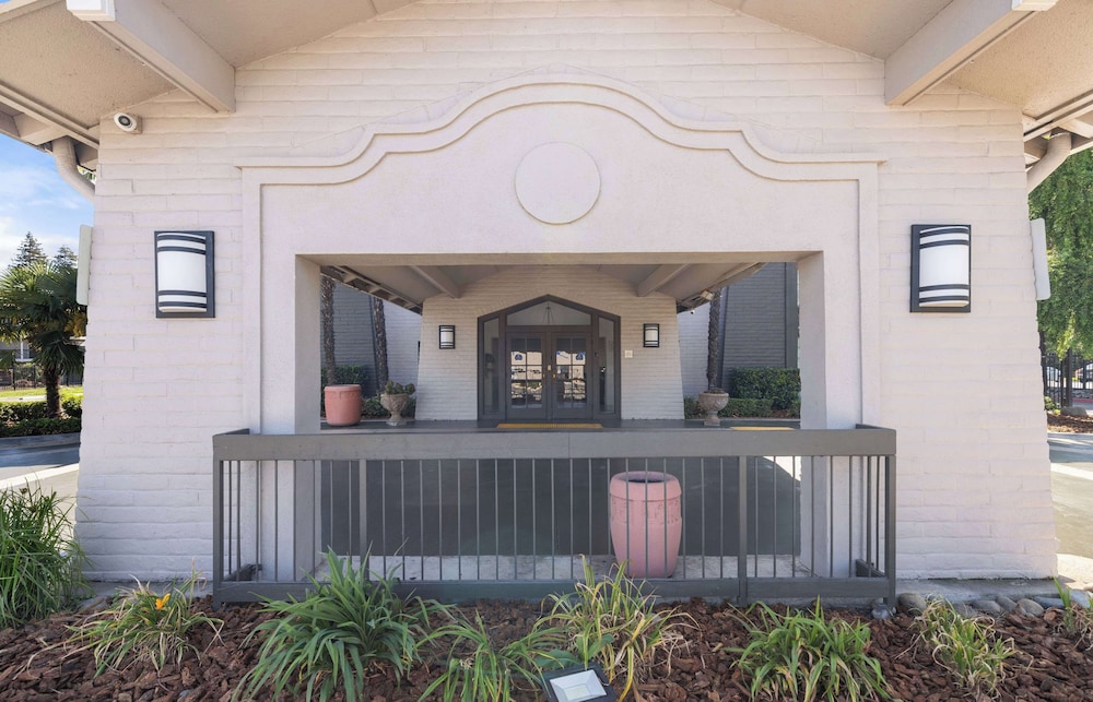 La Quinta Inn Stockton 15/53