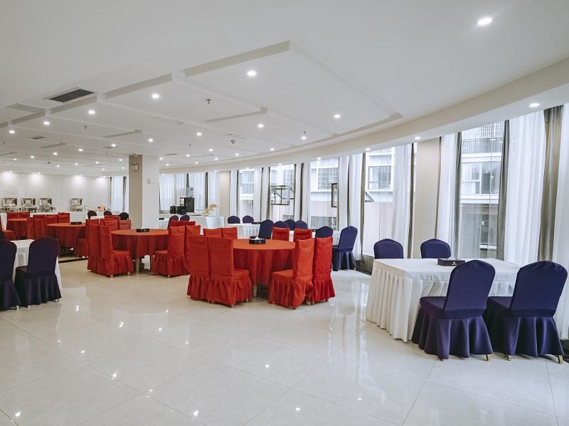 GreenTree Eastern Anshun Town Huangguoshu Avenue Jinhui Xindu Hotel 41/50