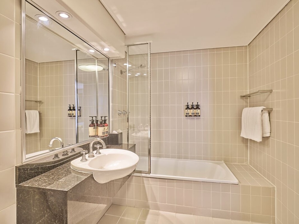 Rendezvous Hotel Sydney The Rocks 47/50