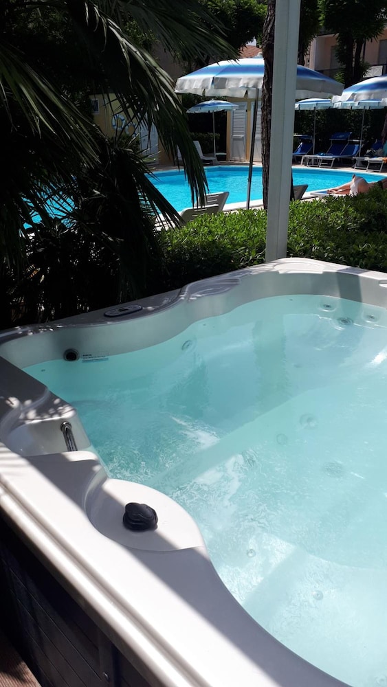Hotel Bahama 20/26