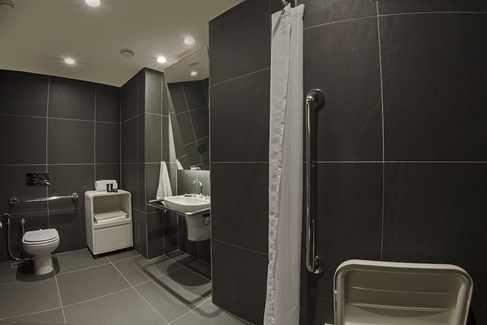 Ibis Styles Maracanau 69/70