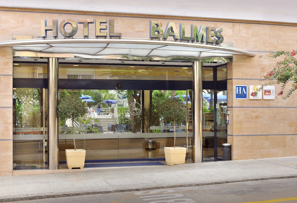 GHT Balmes Hotel, Aparthotel & Splash 5/78