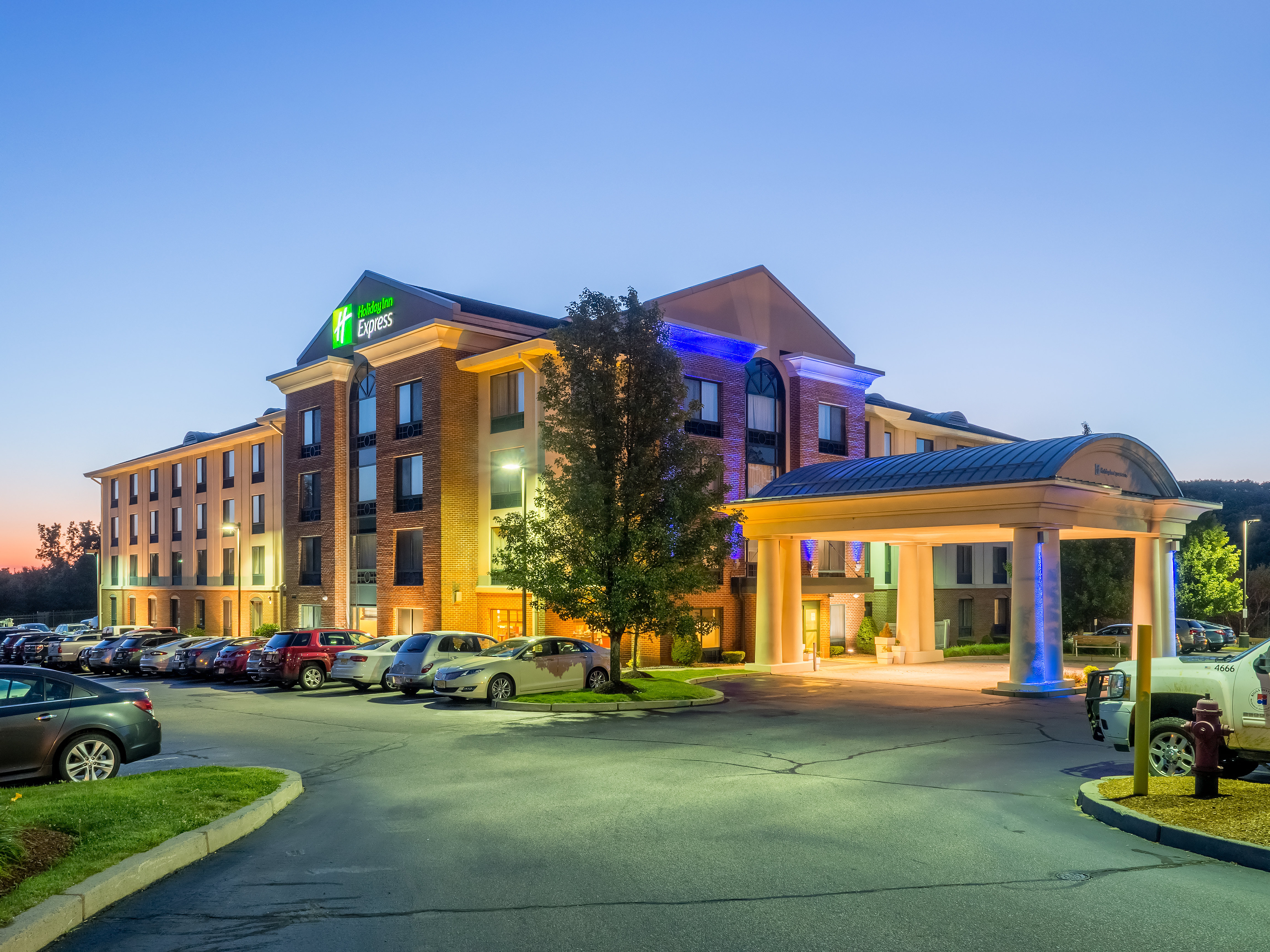 Holiday Inn Express Hotel And Suites Auburn 32/42