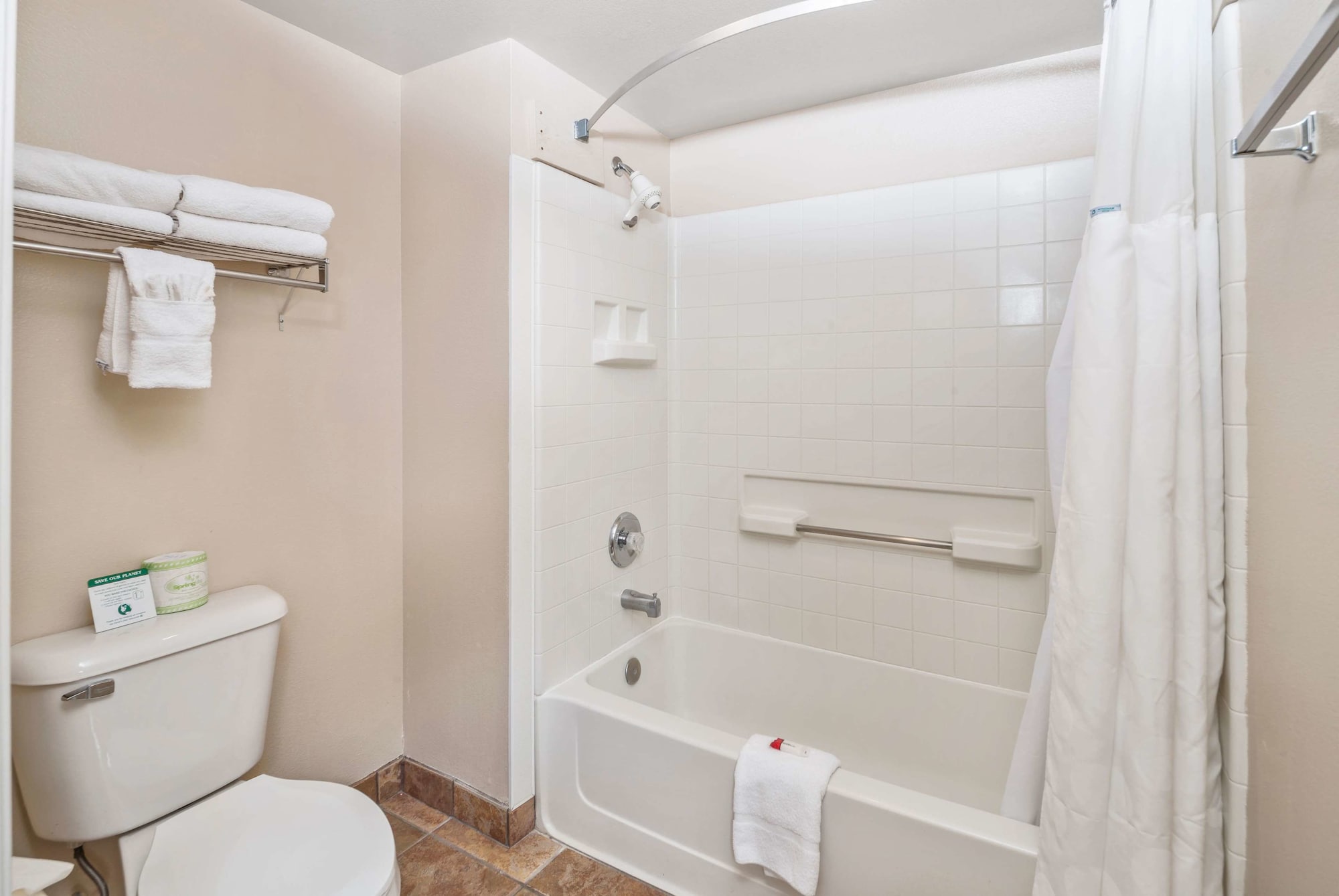 غرفة بسرير كوين لذوي الإعاقة، Days Inn By Wyndham Lebec 3/4