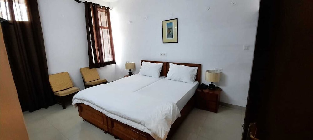 Ymca Tourist Hostel 21/43