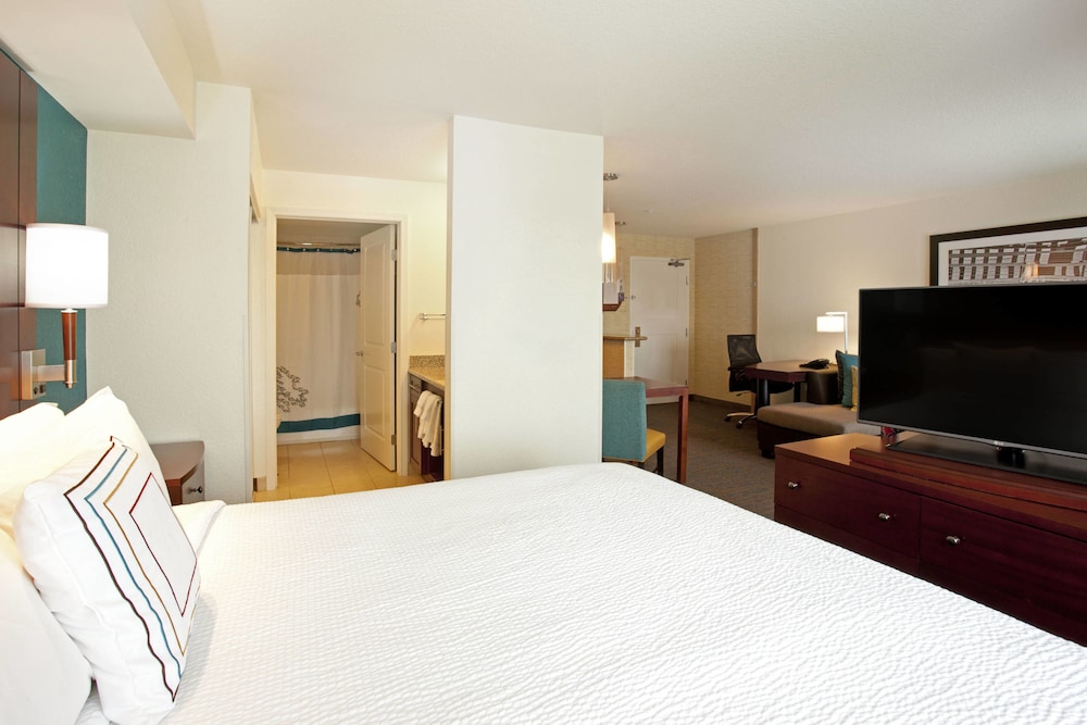 Residence Inn Portland Airport At Cascade Station 8/42