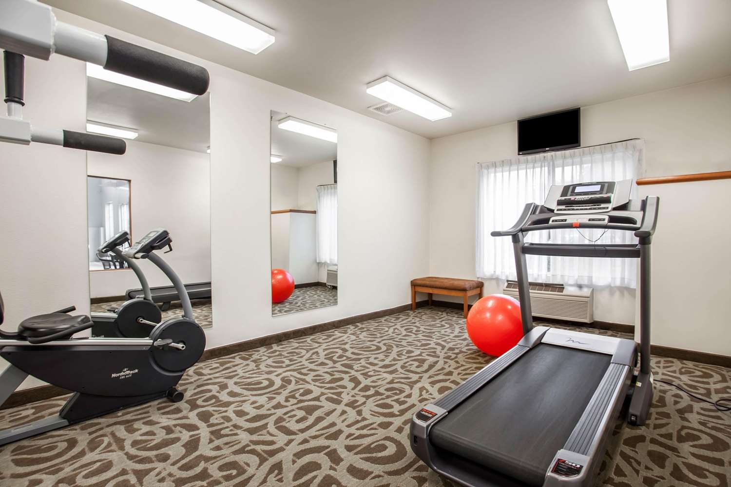Quality Inn & Suites Federal Way - Seattle 26/33