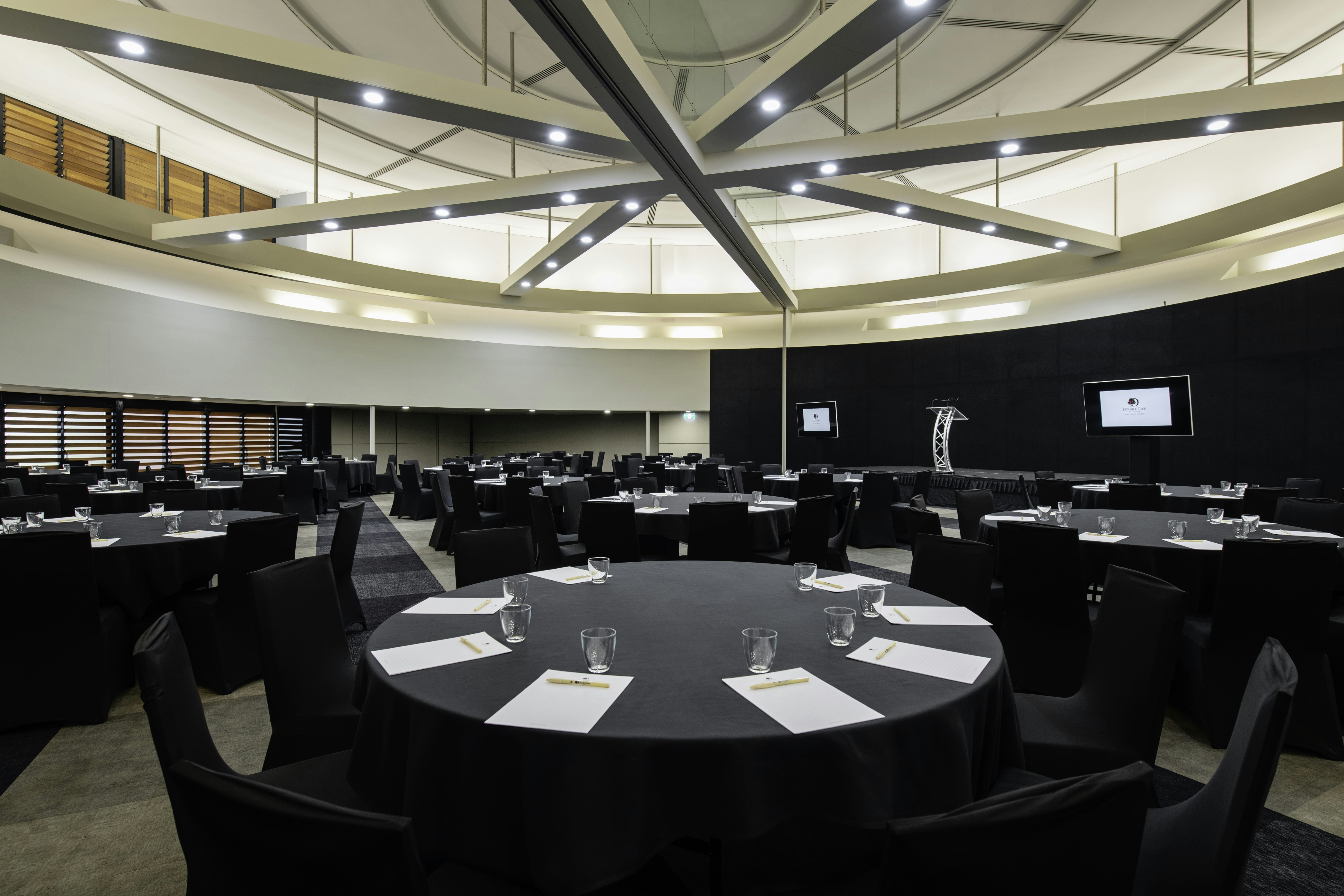 DoubleTree by Hilton Darwin Esplanade 58/70