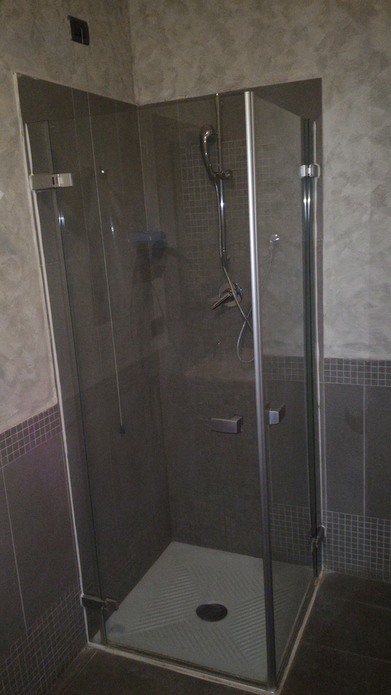 Hotel Lux Modena 35/65