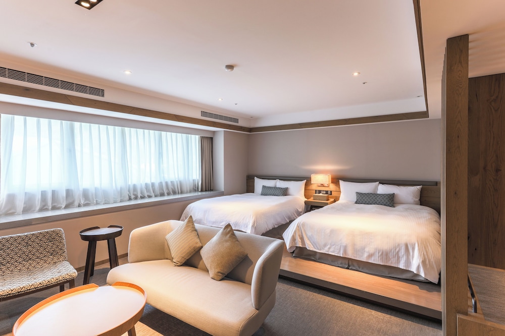 FAMILY SUITE, STANDARD, NO BALCONY
