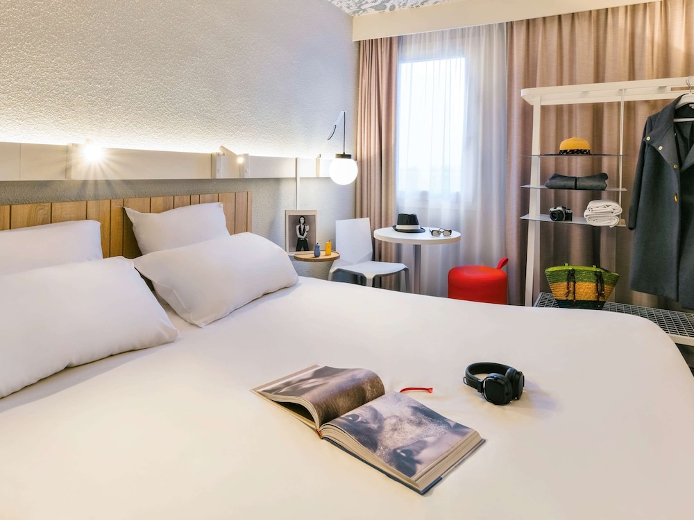 Ibis Lyon Sud Saint Rambert 16/42