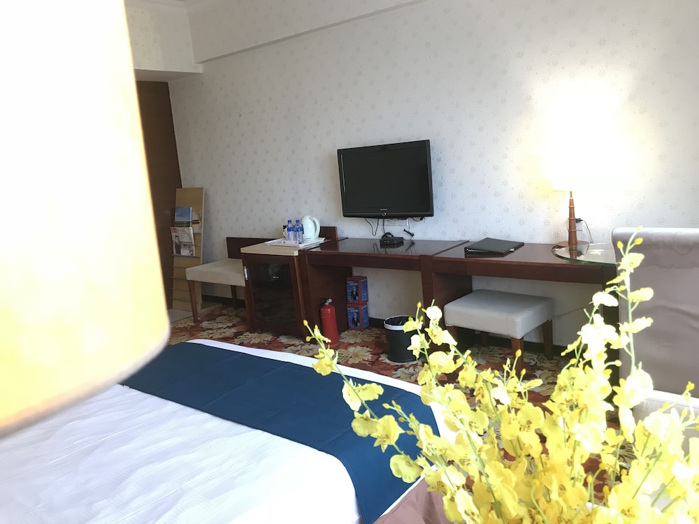 Pazhou Hotel 54/71
