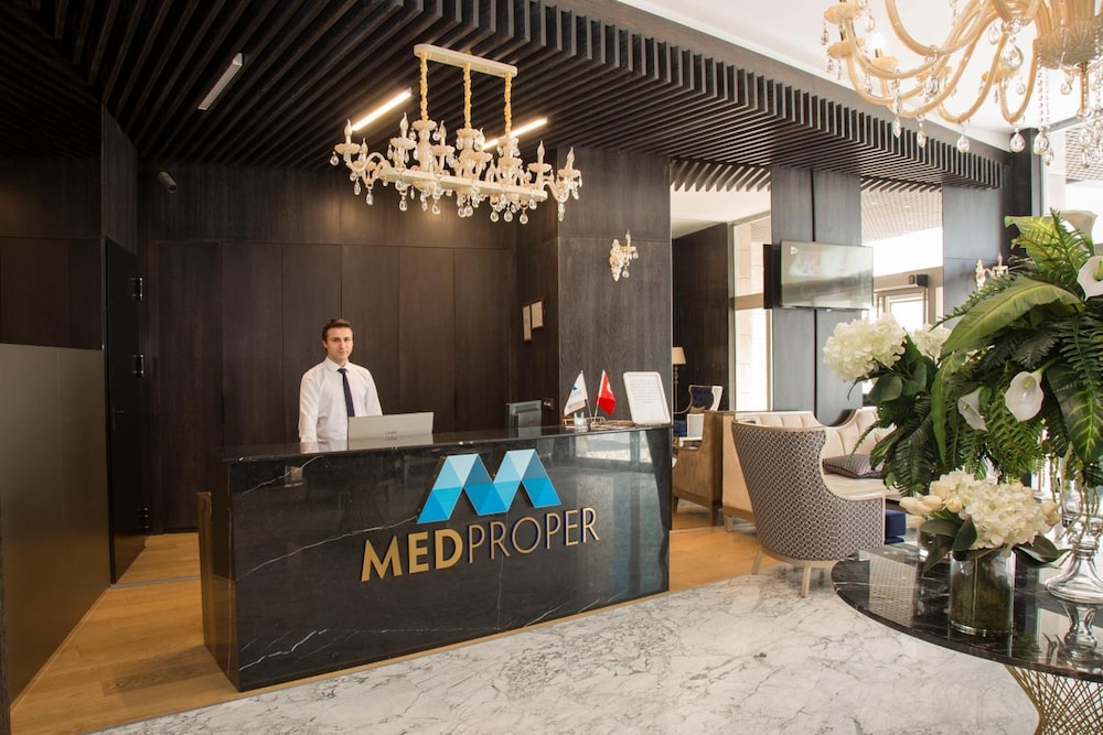 Medproper Suites 7/45