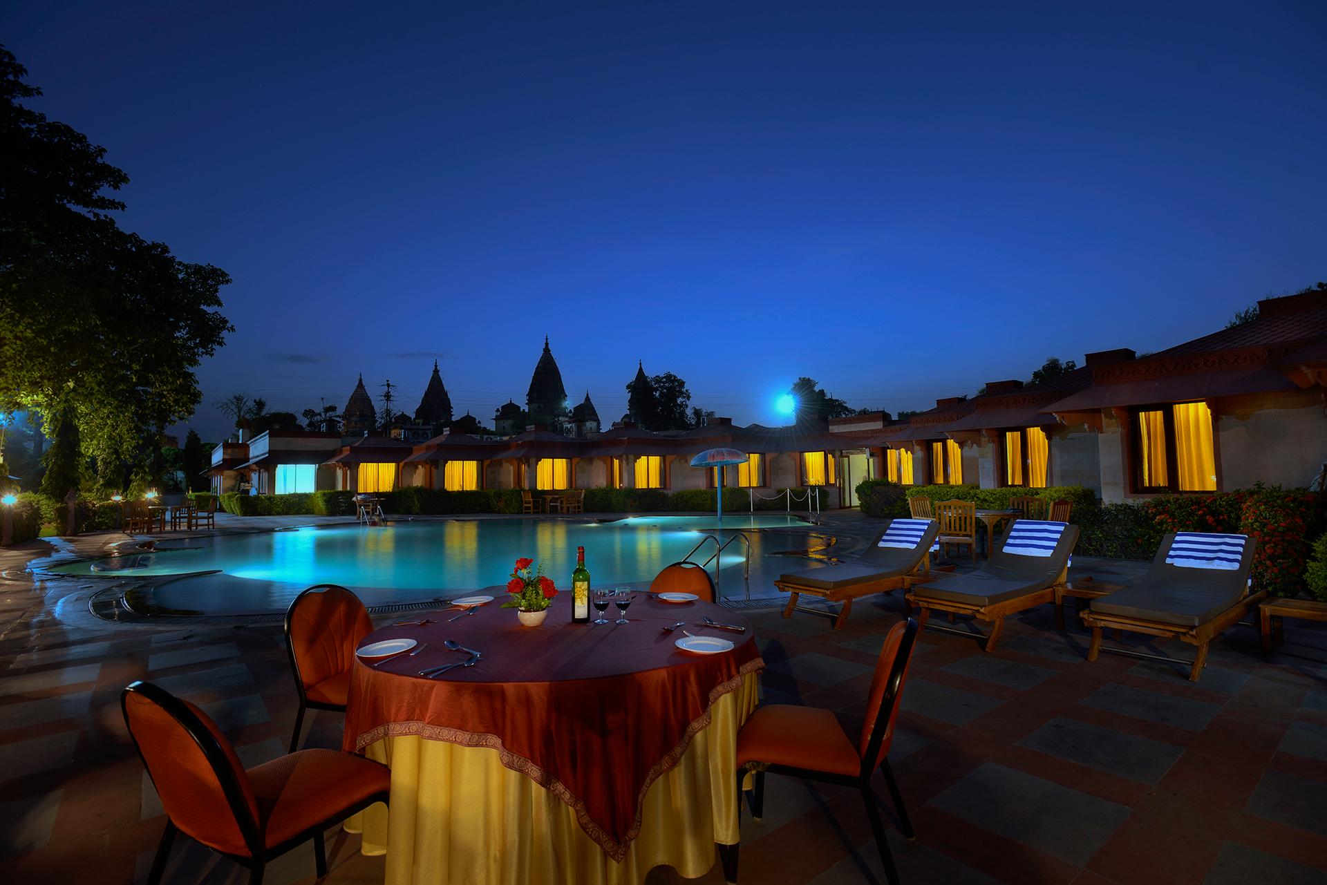 THE ORCHA RESORT. 19/39