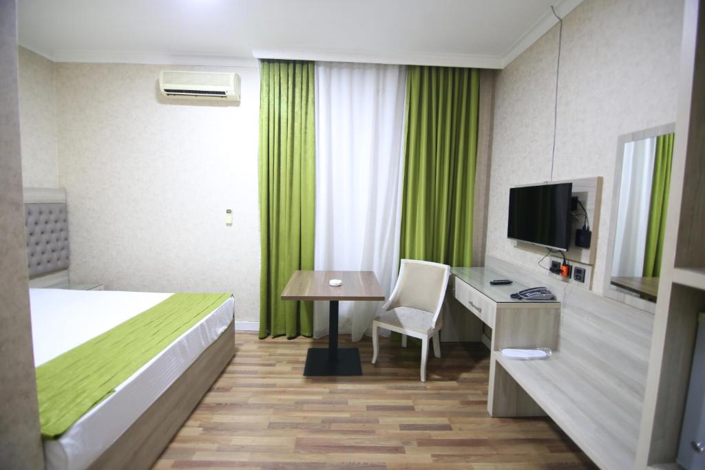 Empire Hotel Baku 14/23