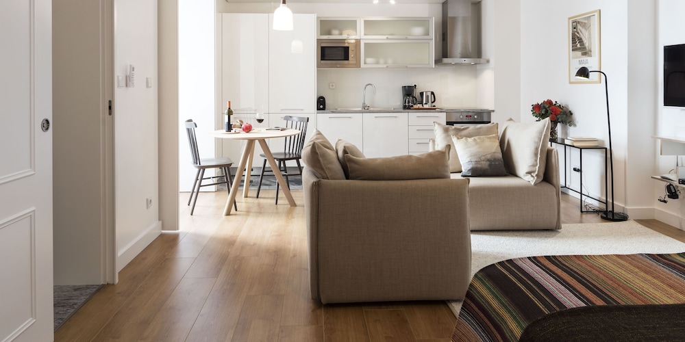 LISBON SERVICED APARTMENTS BAIXA CASTELO 62/74