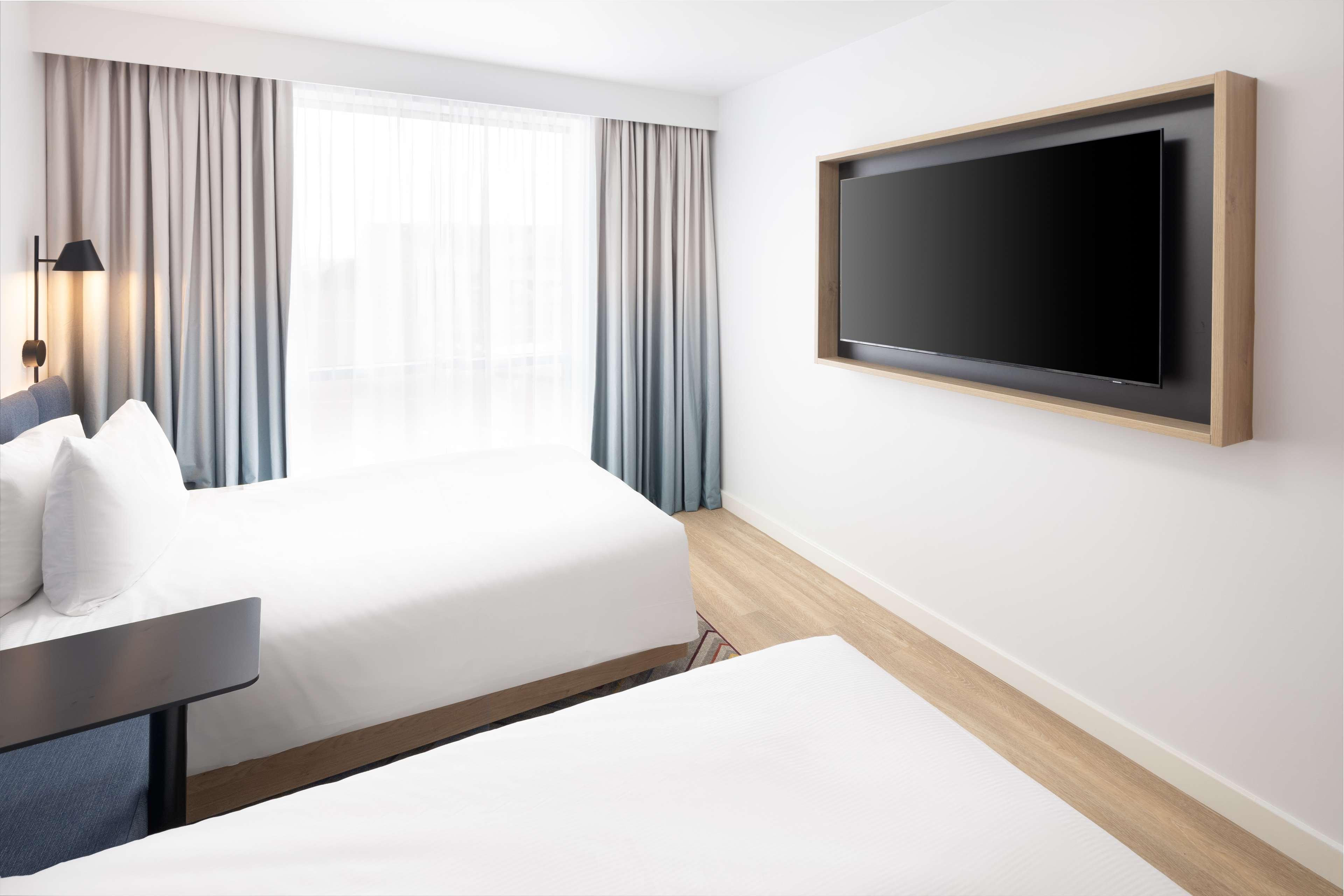 Standard, Twin Beds, Hampton by Hilton Rochdale 5/8