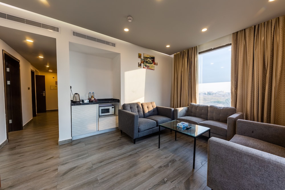 فندق روزالينا(Rosalina Hotel) 33/44