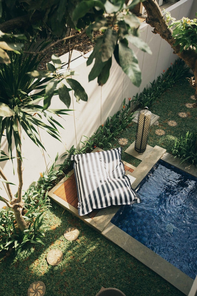 The Vira Bali Boutique Hotel & Suites 70/81