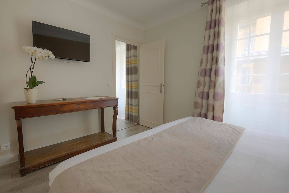 Hotel La Hoirie 23/49