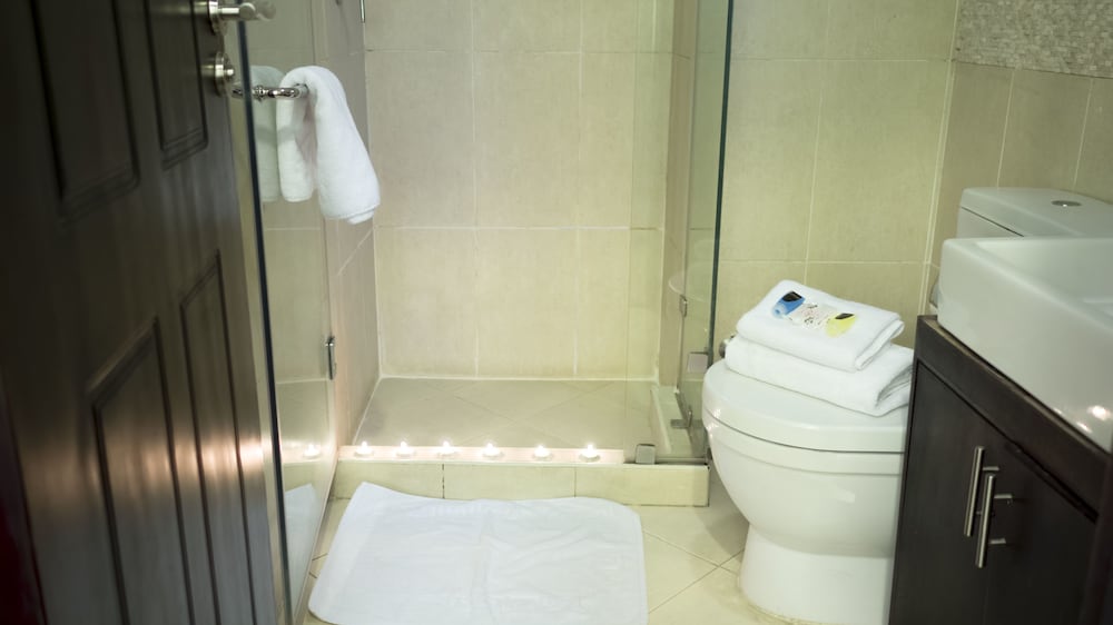 Newcity Suites Apartments 49/50