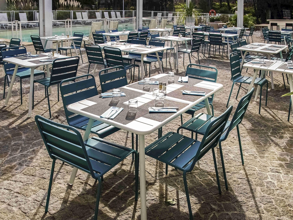 Novotel Marseille Est 49/71