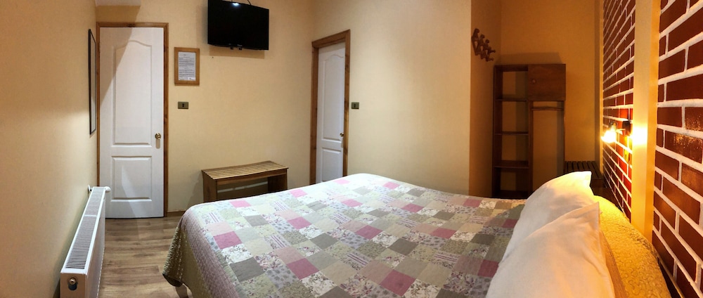Hostal Graciela 15/50