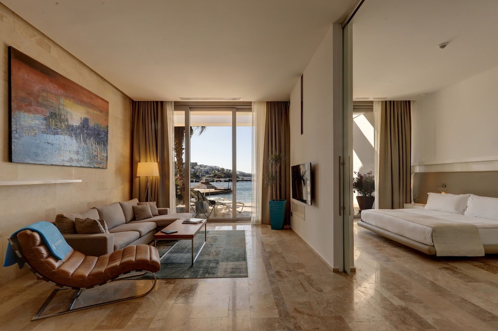 Yalikavak Marina Hotel by Social Living Collection 22/65