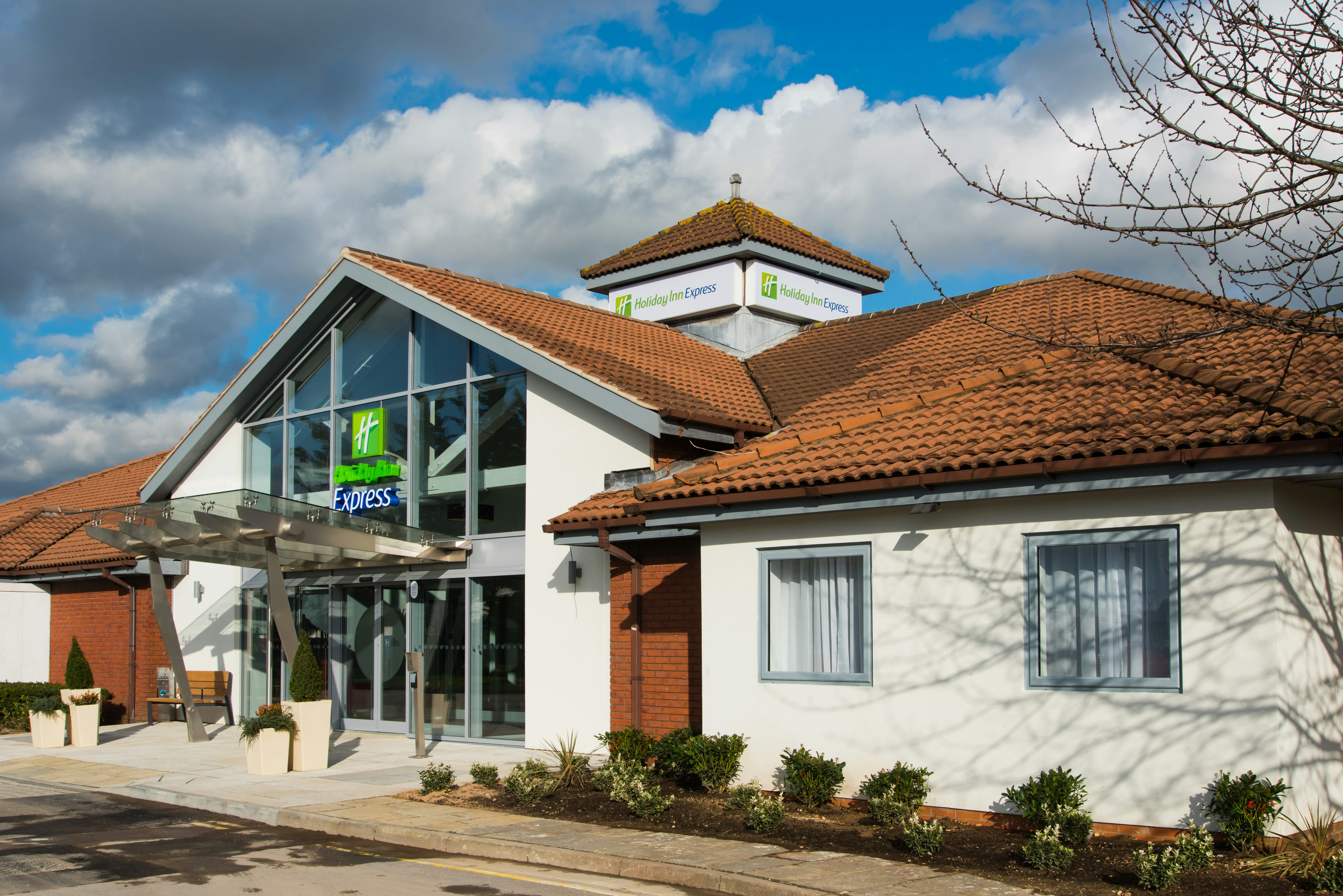 Holiday Inn Express Portsmouth North 3/52