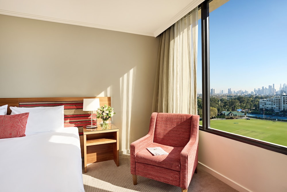 View Melbourne 29/37