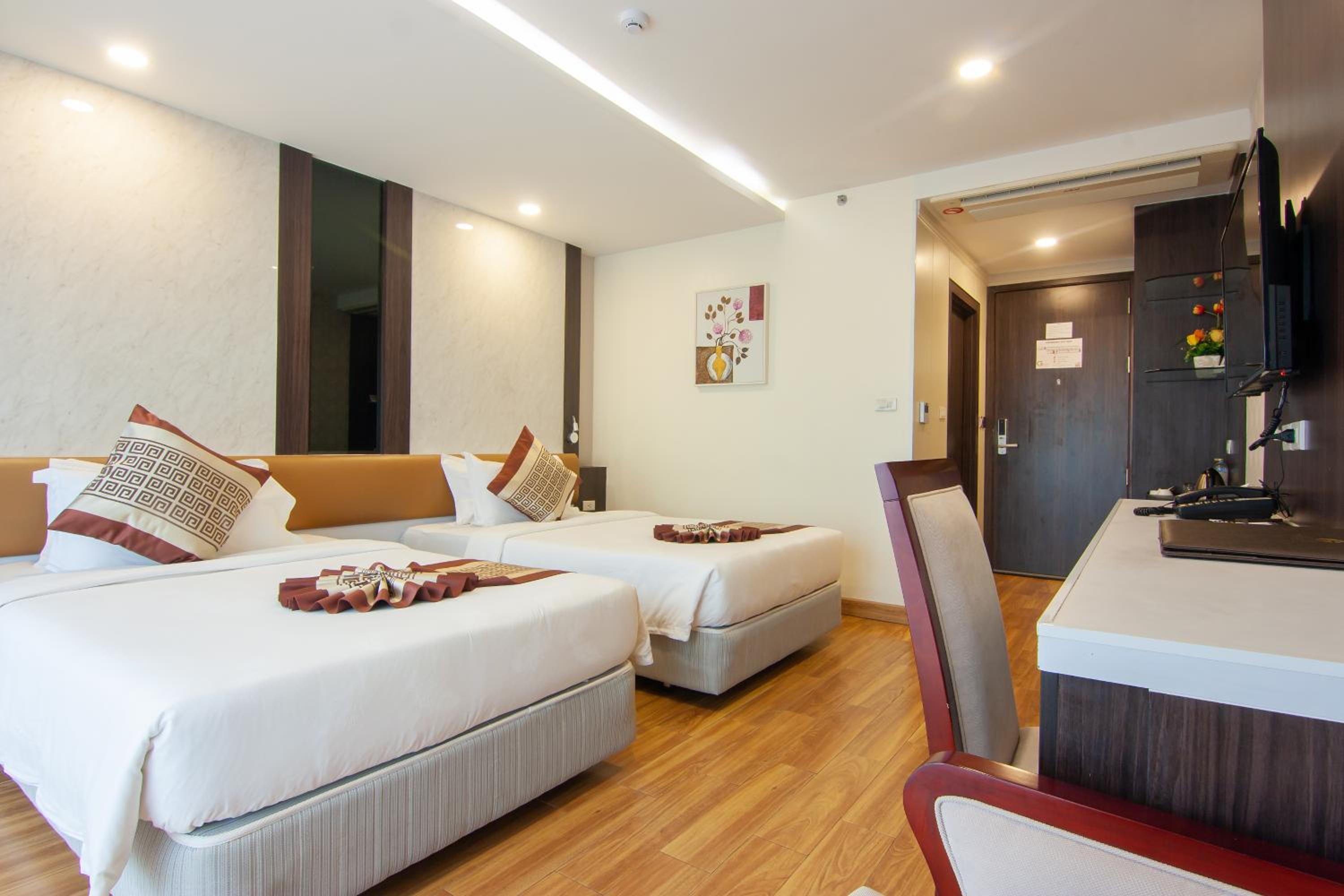 استوديو سوبيريور، Golden Jomtien Beach Hotel 6/10