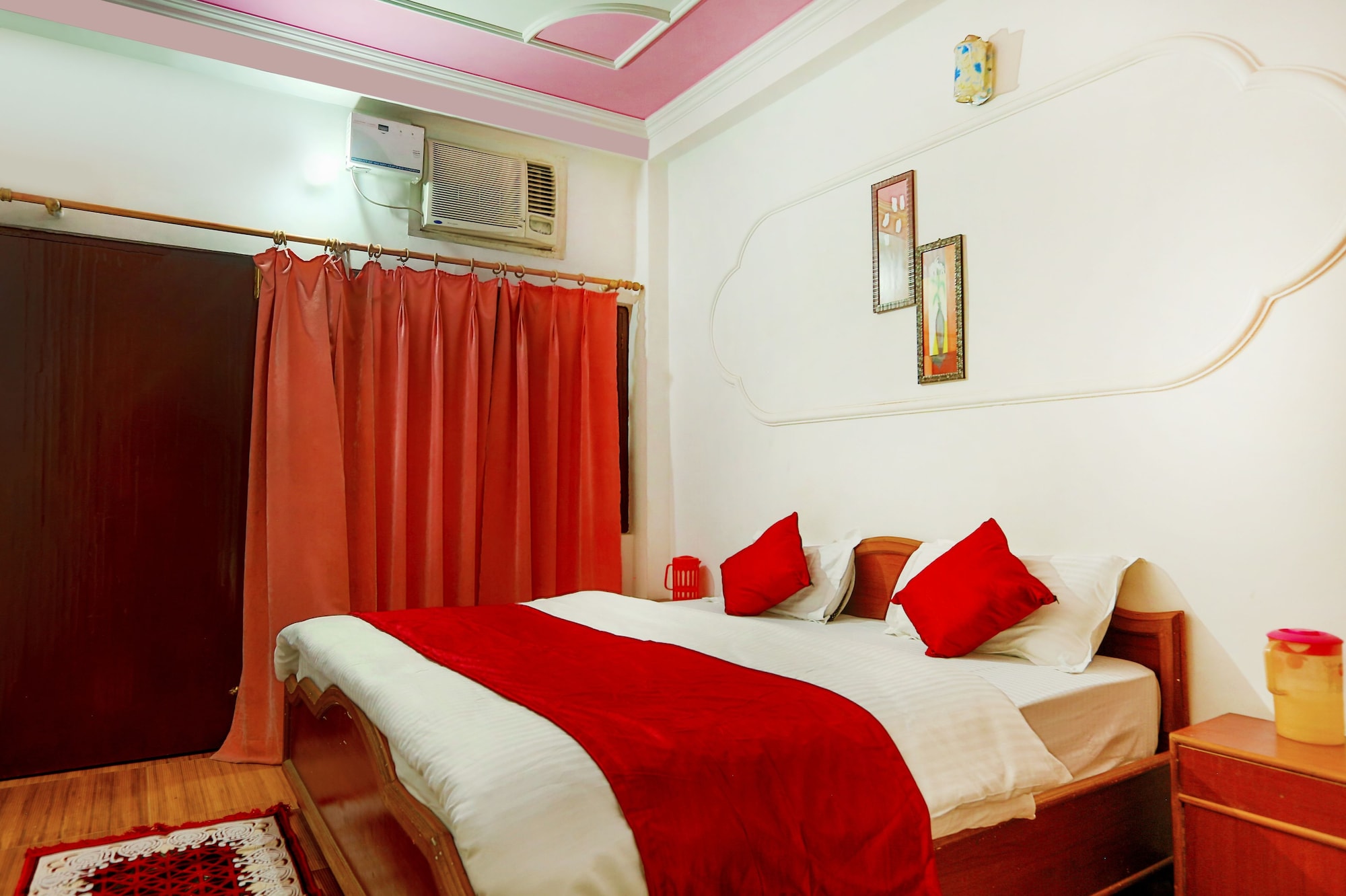 غرفة قياسية بسرير كينج بإطلالة على الجبل، Raj Resort 2/5