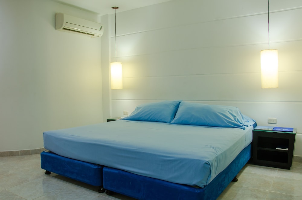 Santorini Hotel And Resort 22/87