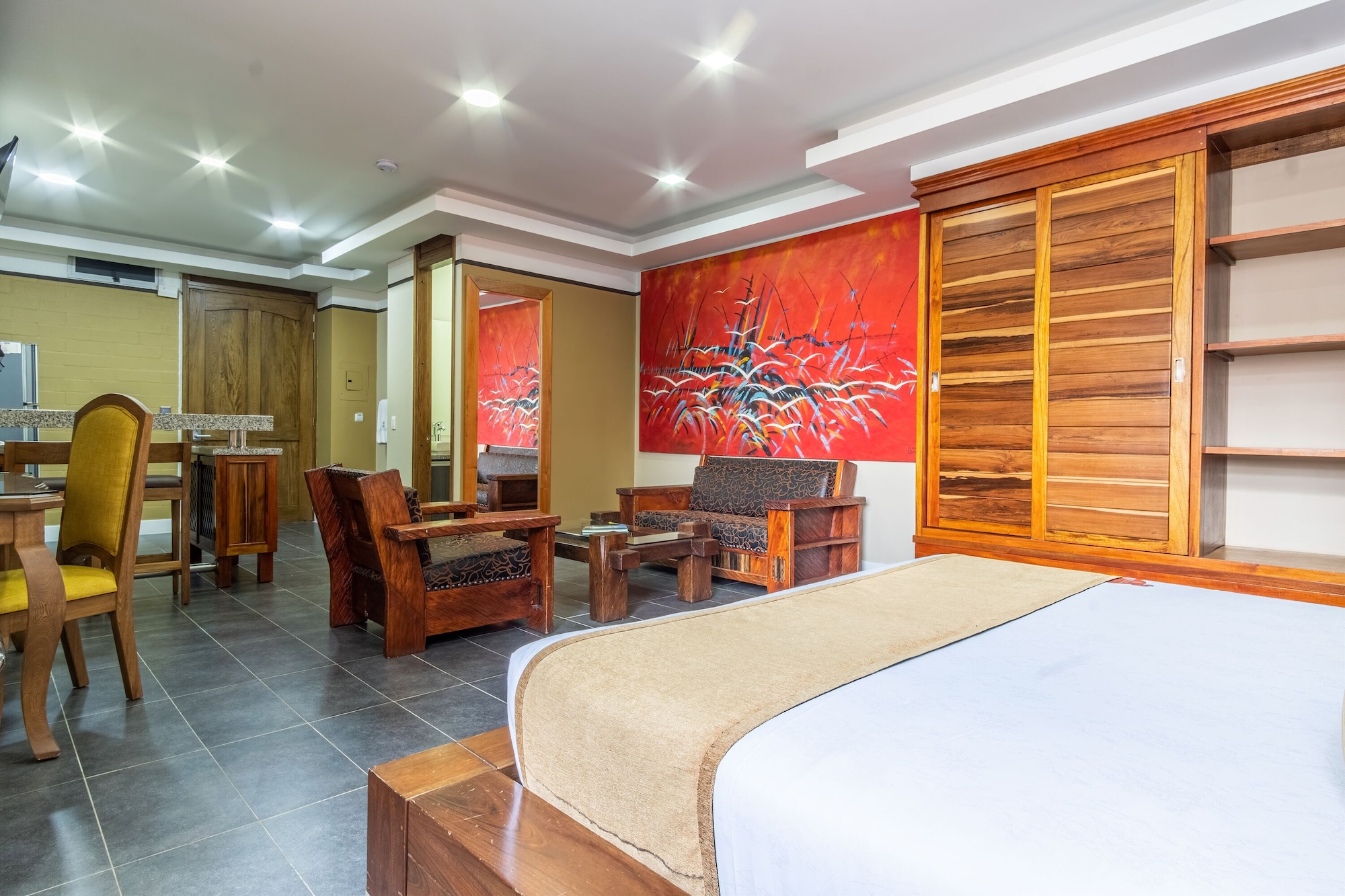 Classic, King Bed, Hotel Du Parc 10/10