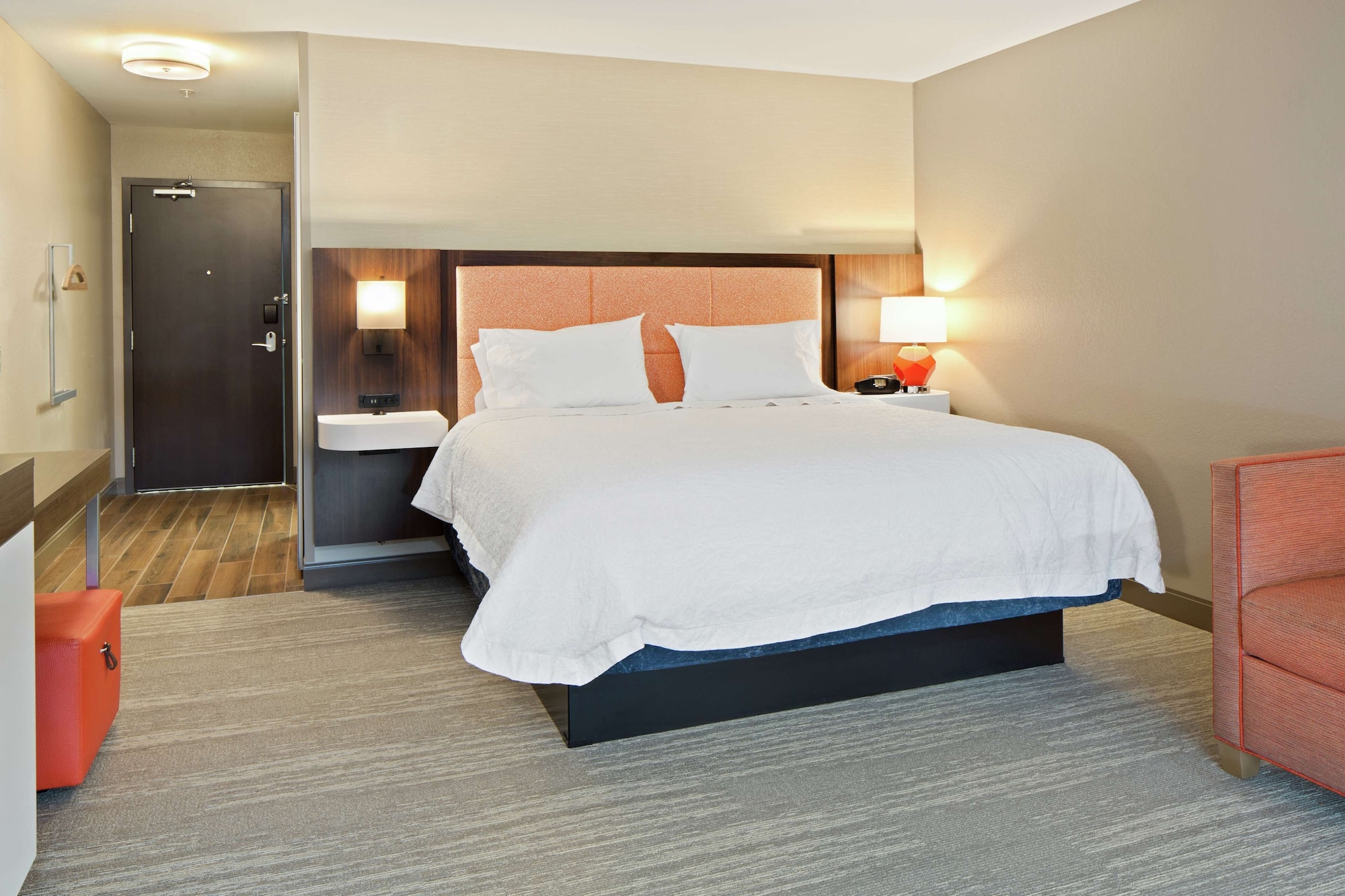 ROOM, KING BED, SOFA